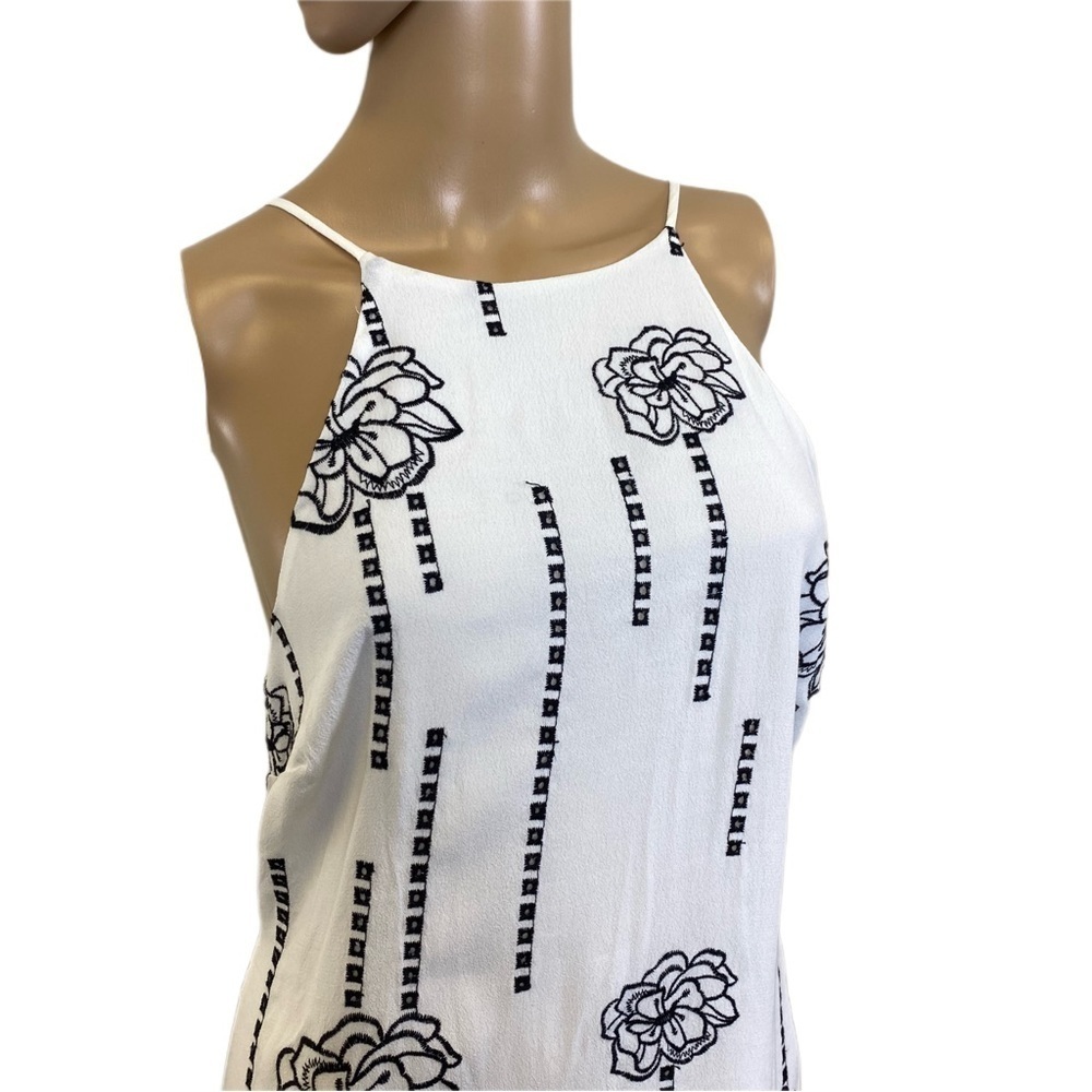 ASTR The Label size Medium Black and white dress - Picture 3 of 9